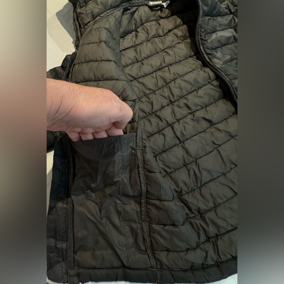 GAP Kids Boys CAMOUFLAGE Green Lightweight Puffer Jacket XS perfect for school - Picture 5 of 10